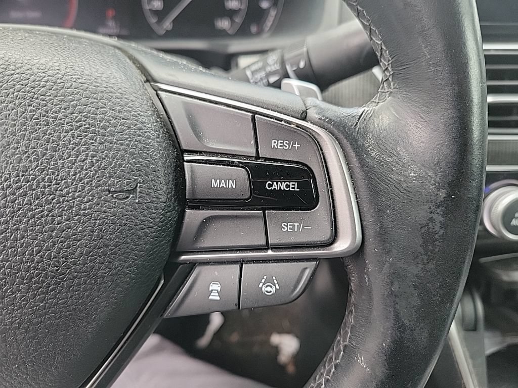 Used 2018 Honda Accord Sport image 18