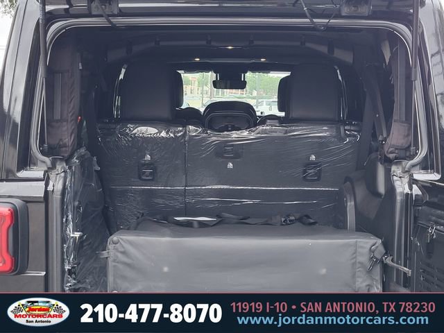 Used 2025 Jeep Wrangler Unlimited Rubicon 392 image 31