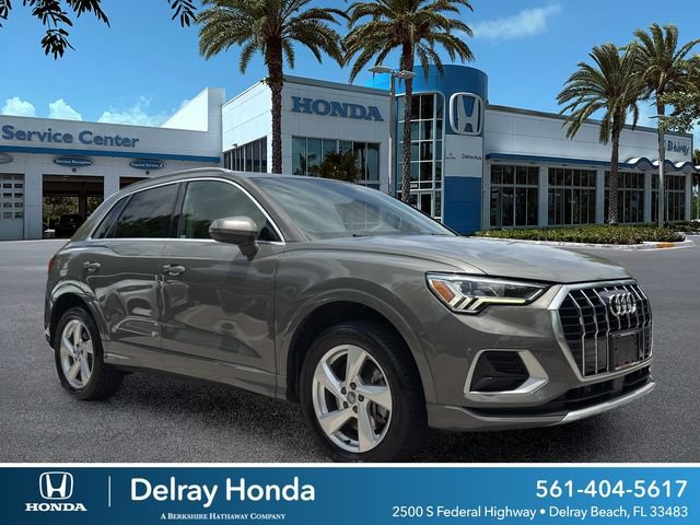 Used 2020 Audi Q3 2.0T Premium Plus AWD/4WD image 1