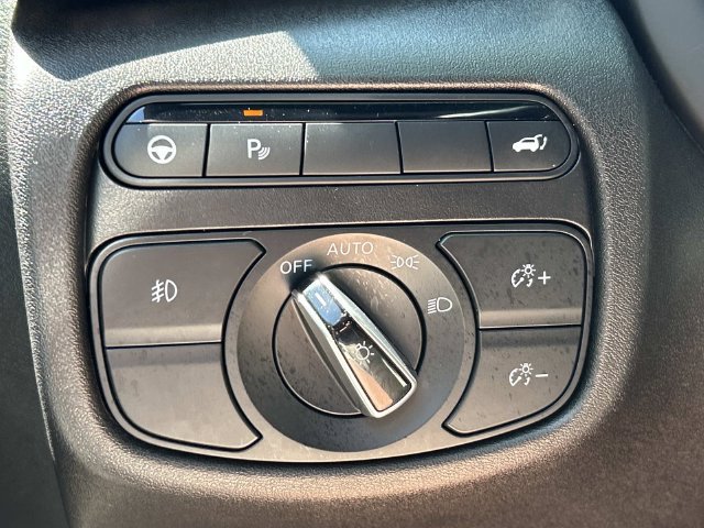 Used 2023 INFINITI QX55 Essential AWD/4WD image 30