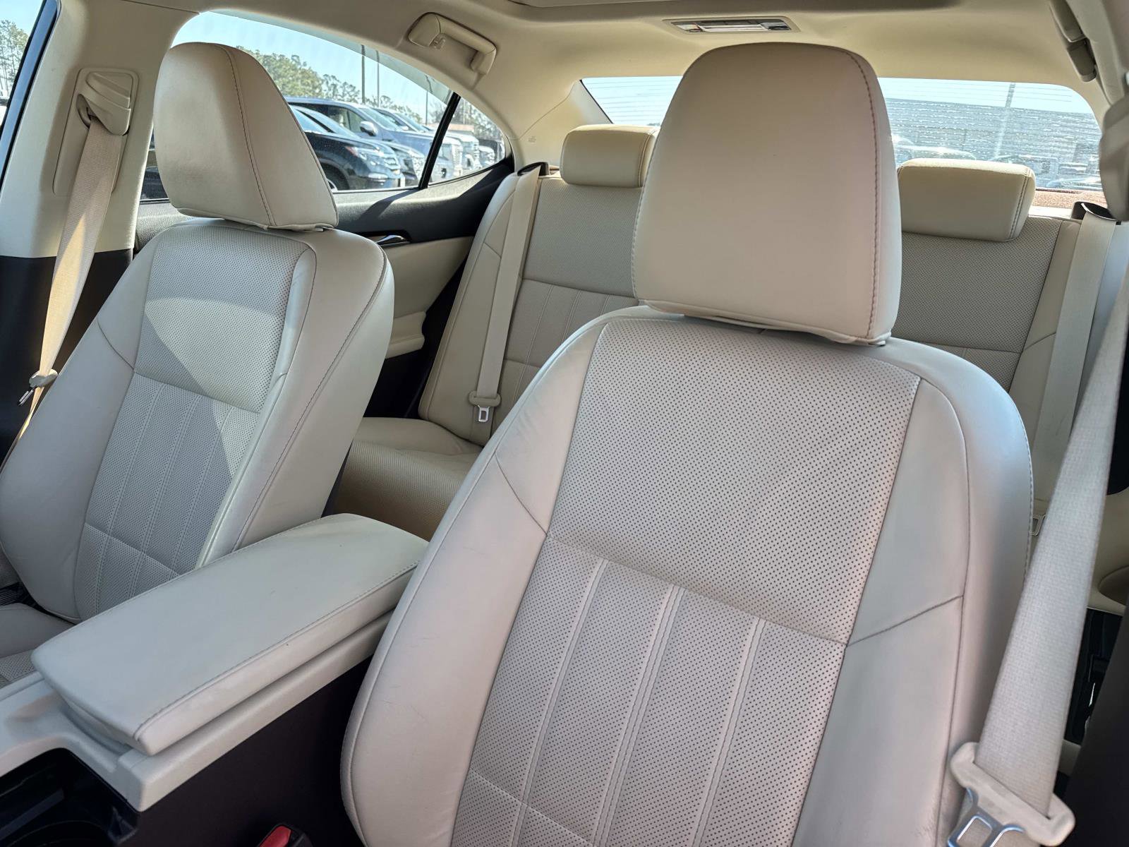 Used 2018 Lexus ES 350 image 22