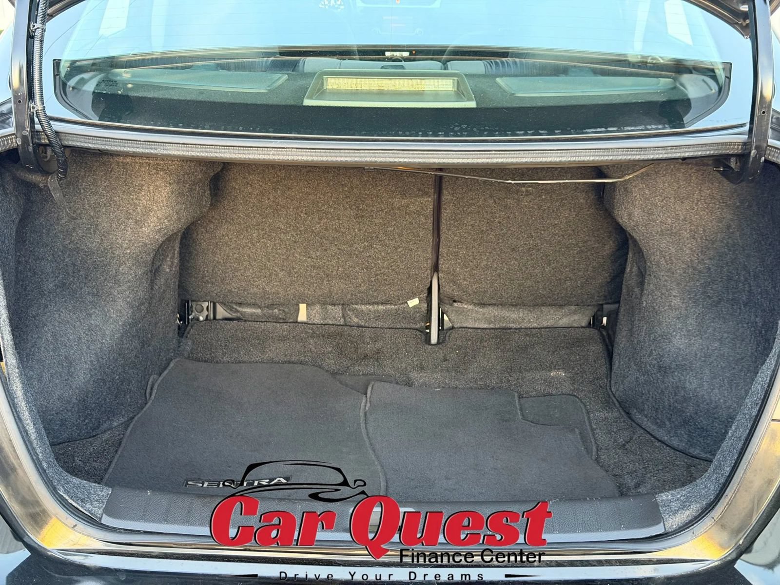 Used 2018 Nissan Sentra SV FWD image 13