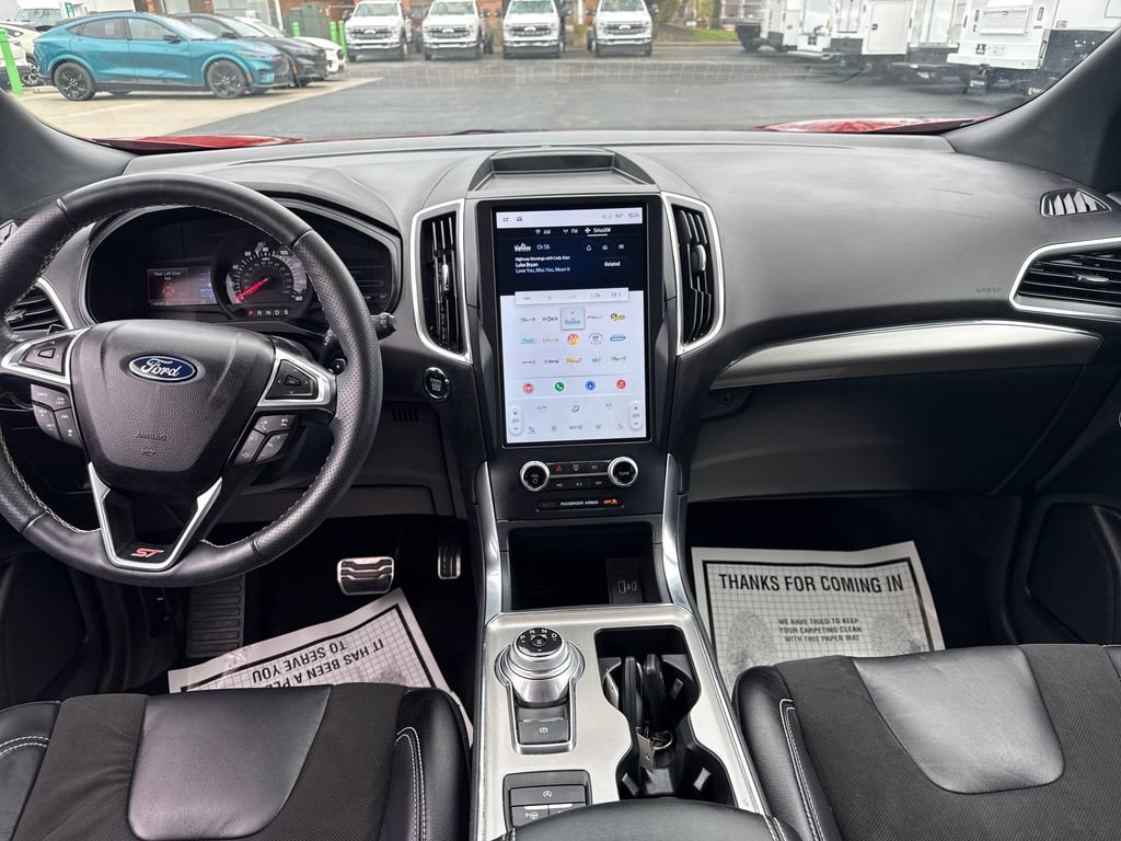 Used 2023 Ford Edge ST w/ Equipment Group 401A image 19