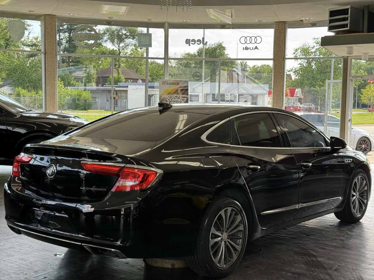 Used 2017 Buick LaCrosse Premium FWD image 6