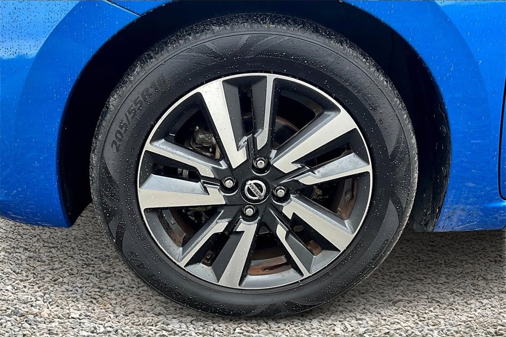 Used 2021 Nissan Versa SV image 8