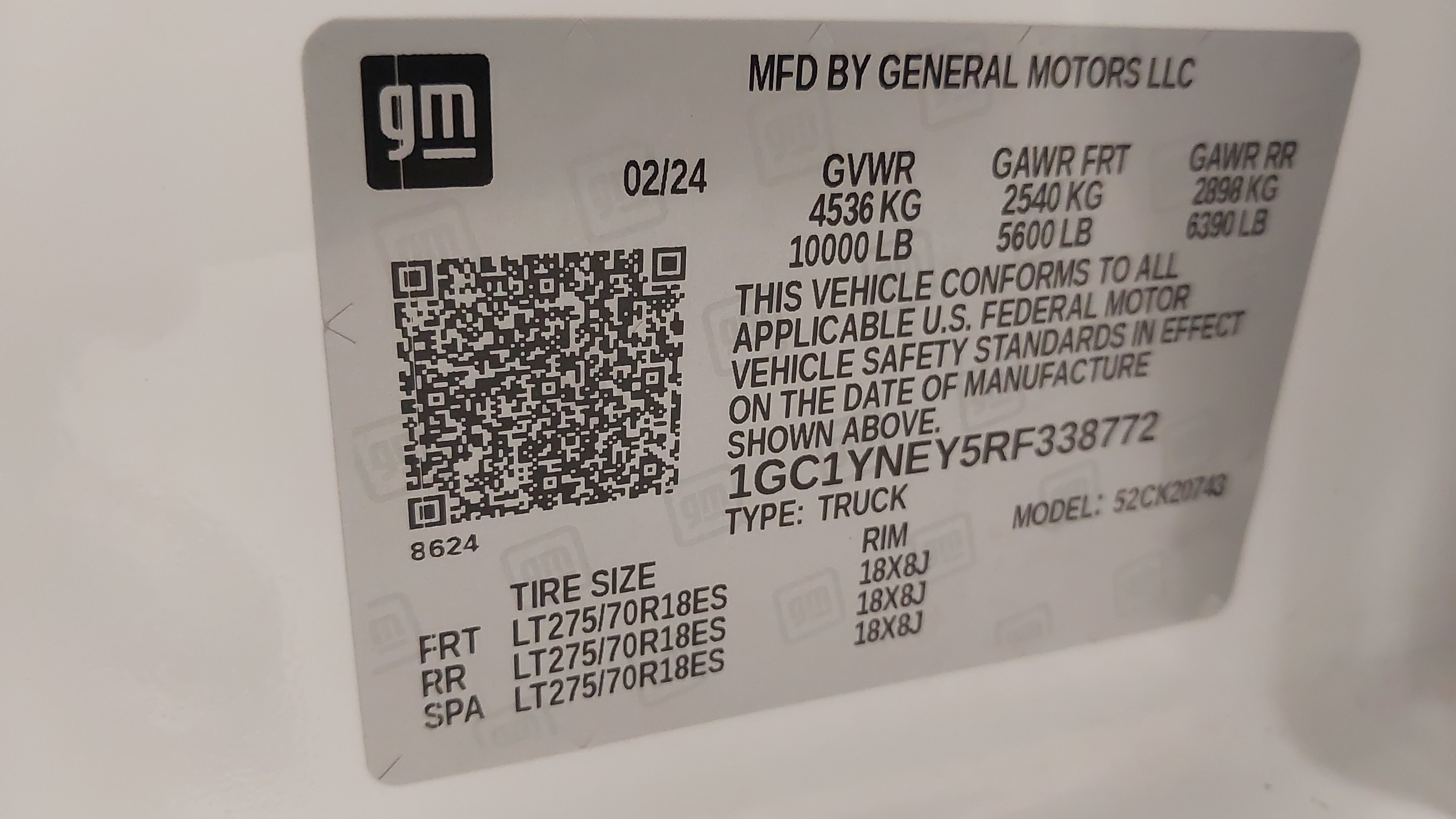 Used 2024 Chevrolet Silverado 2500 LT AWD/4WD image 36