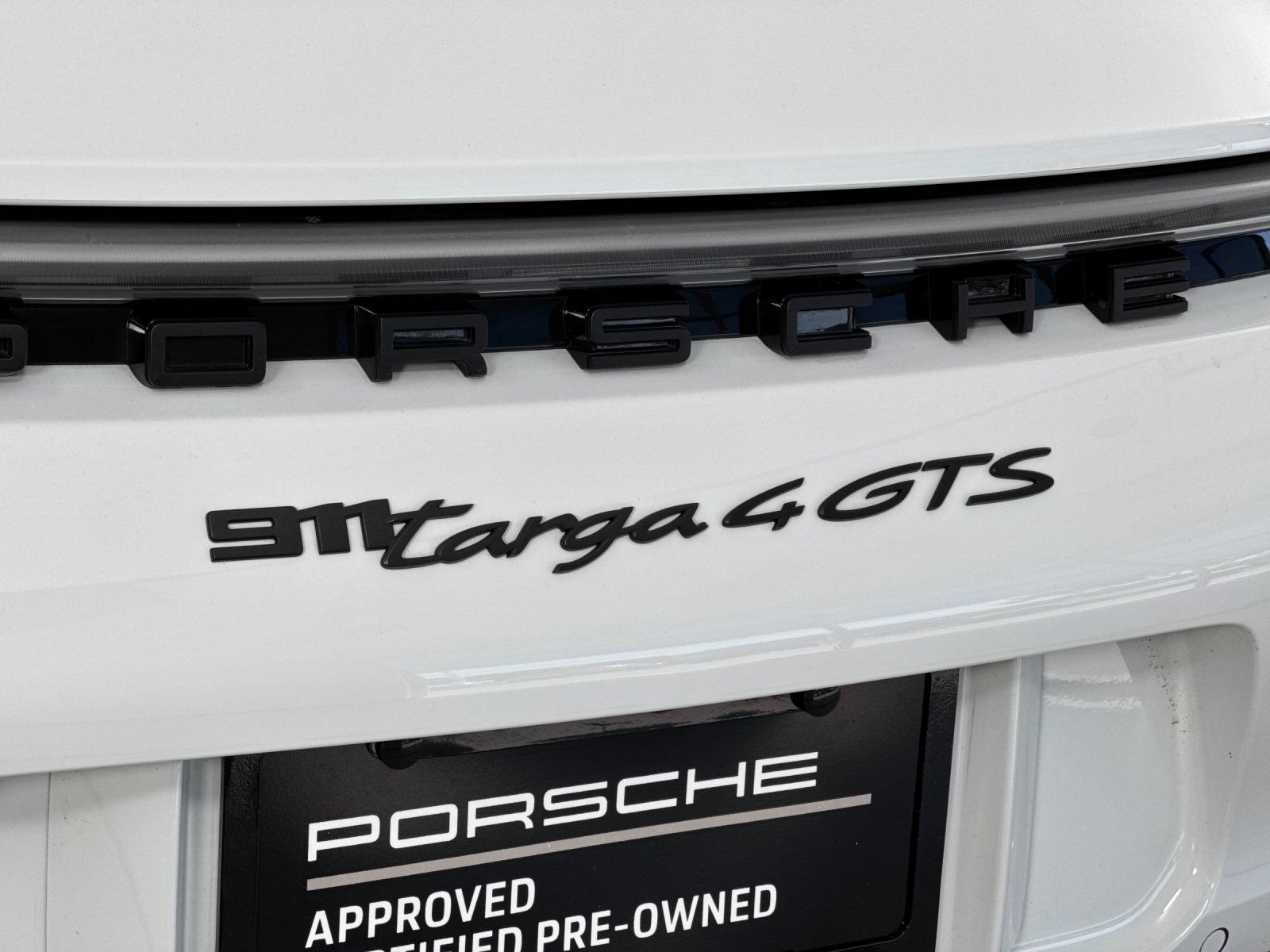 Certified 2023 Porsche 911 Targa 4 GTS w/ Premium Package AWD/4WD image 27