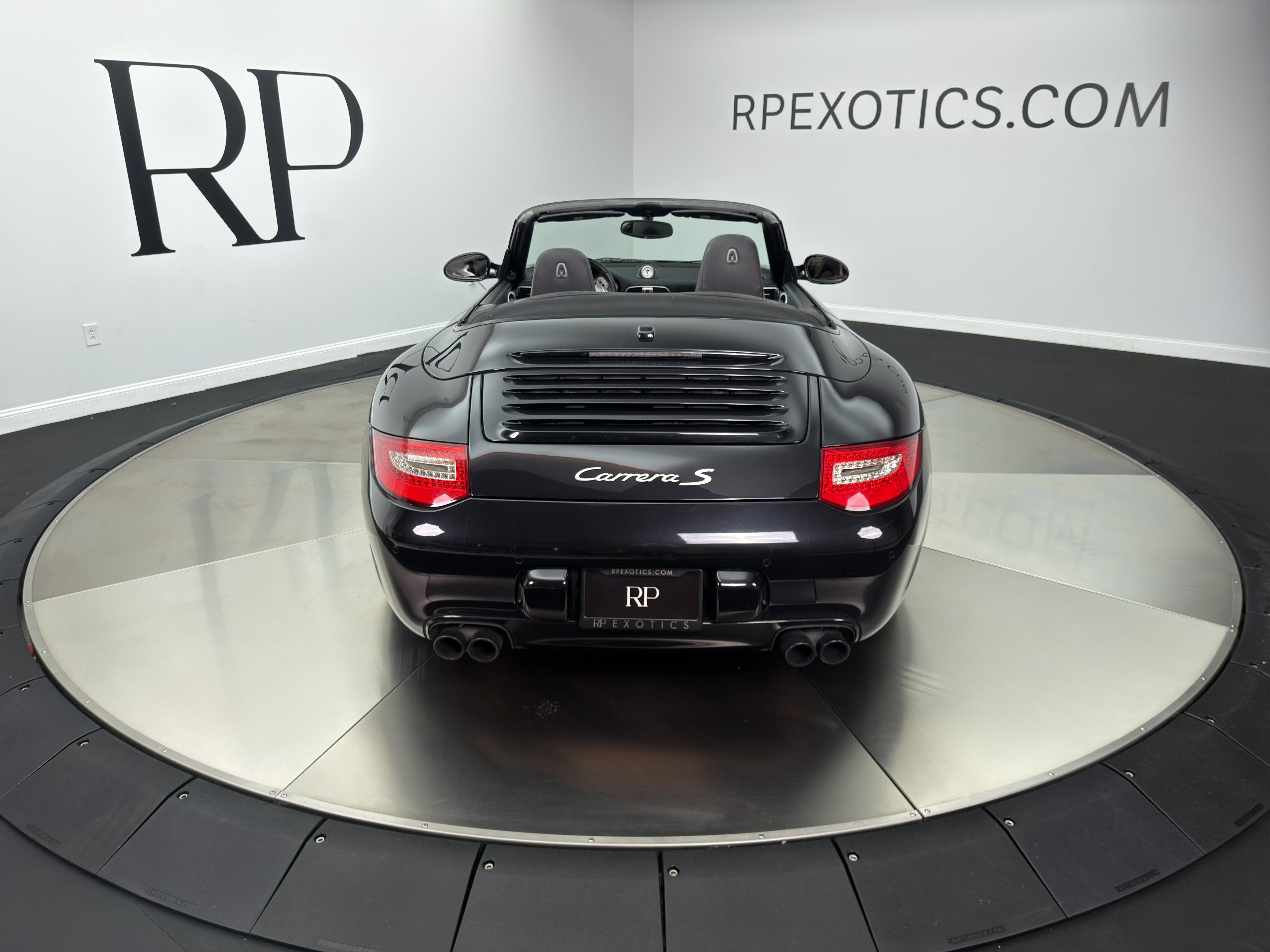 Used 2010 Porsche 911 Carrera S RWD image 7