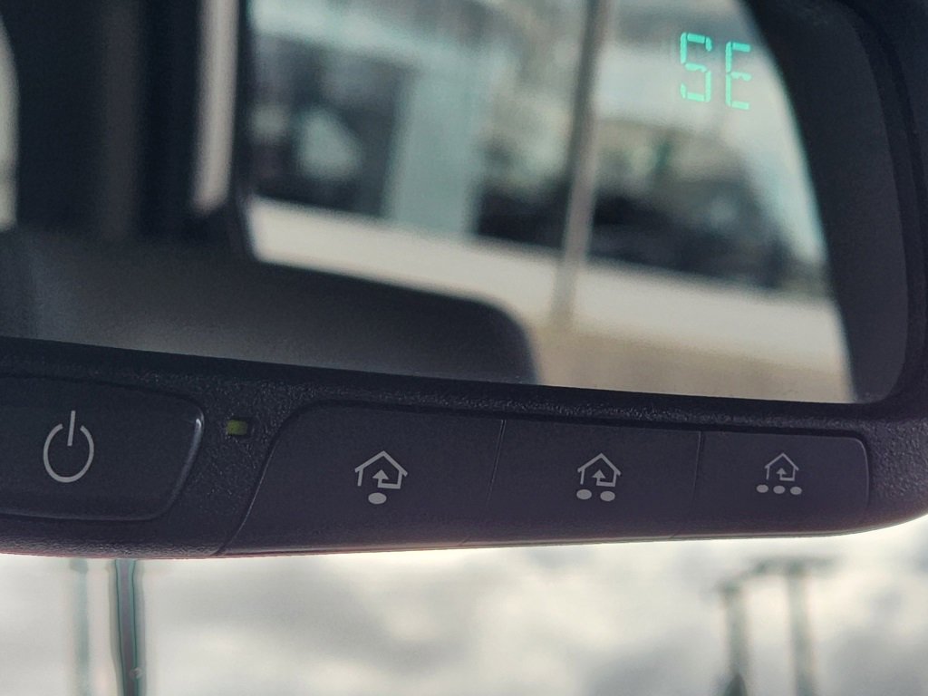 Used 2016 Hyundai Santa Fe SE w/ Option Group 03 image 30