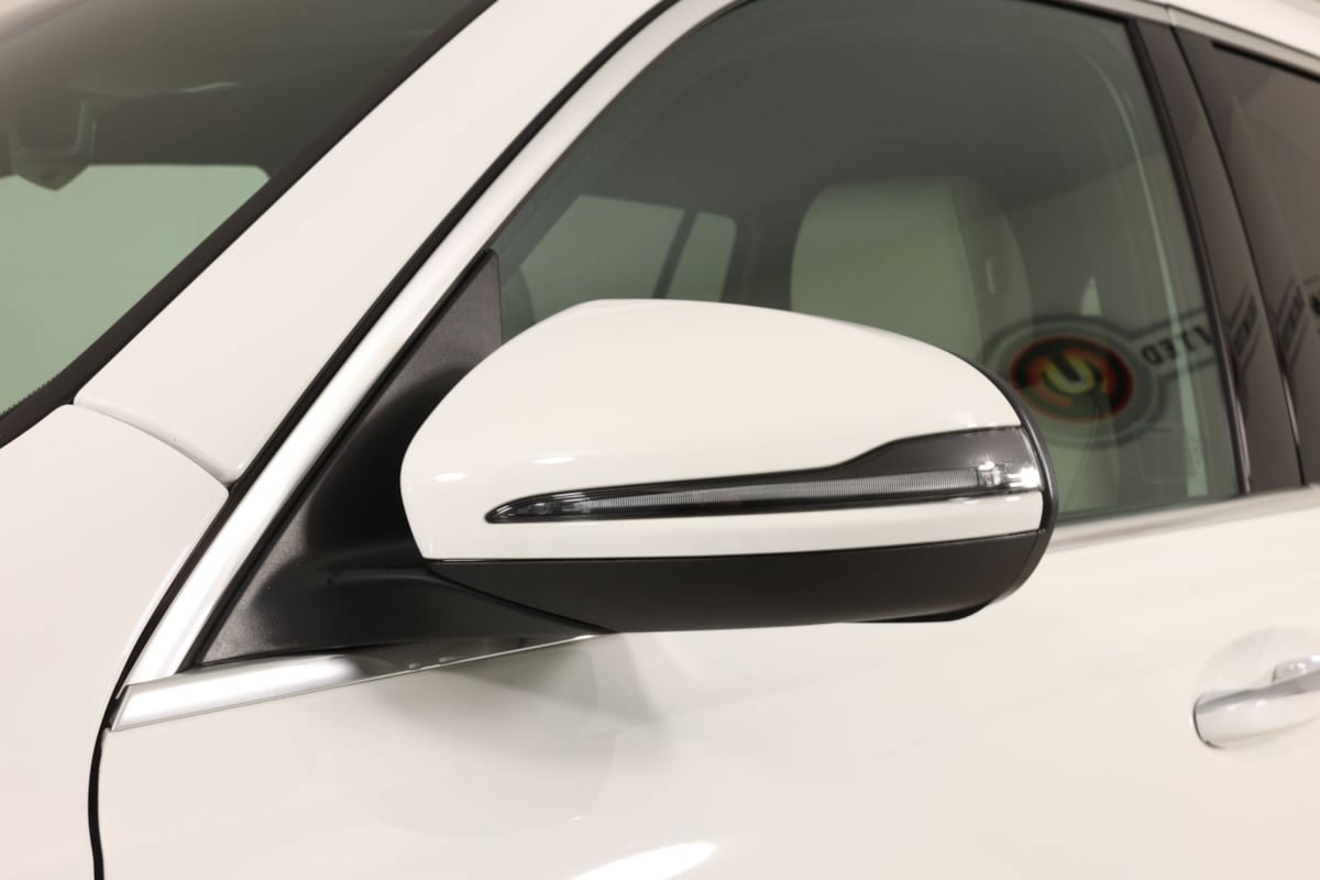 Used 2025 Mercedes-Benz GLB 250 4MATIC image 45