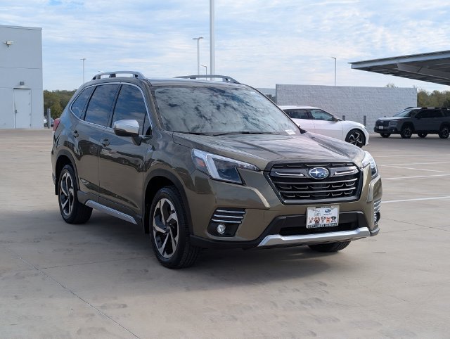 Certified 2024 Subaru Forester Touring AWD/4WD image 7