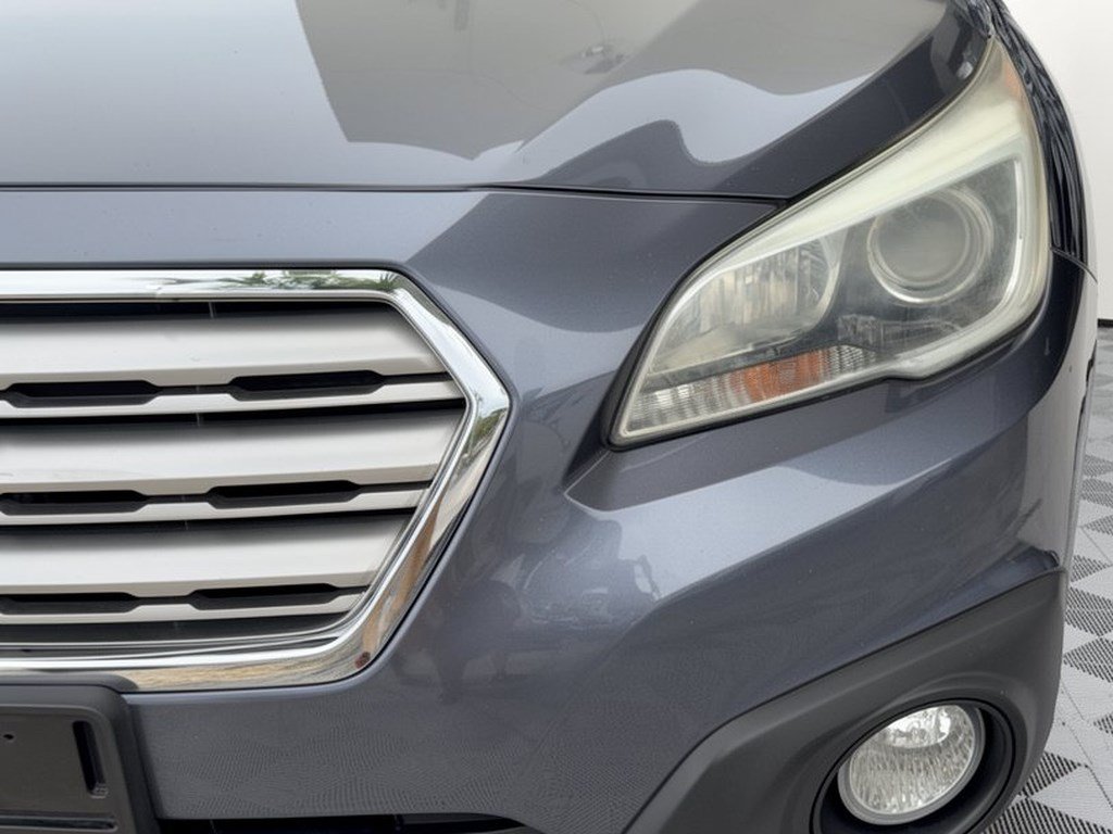 Used 2016 Subaru Outback 2.5i Limited AWD/4WD image 12