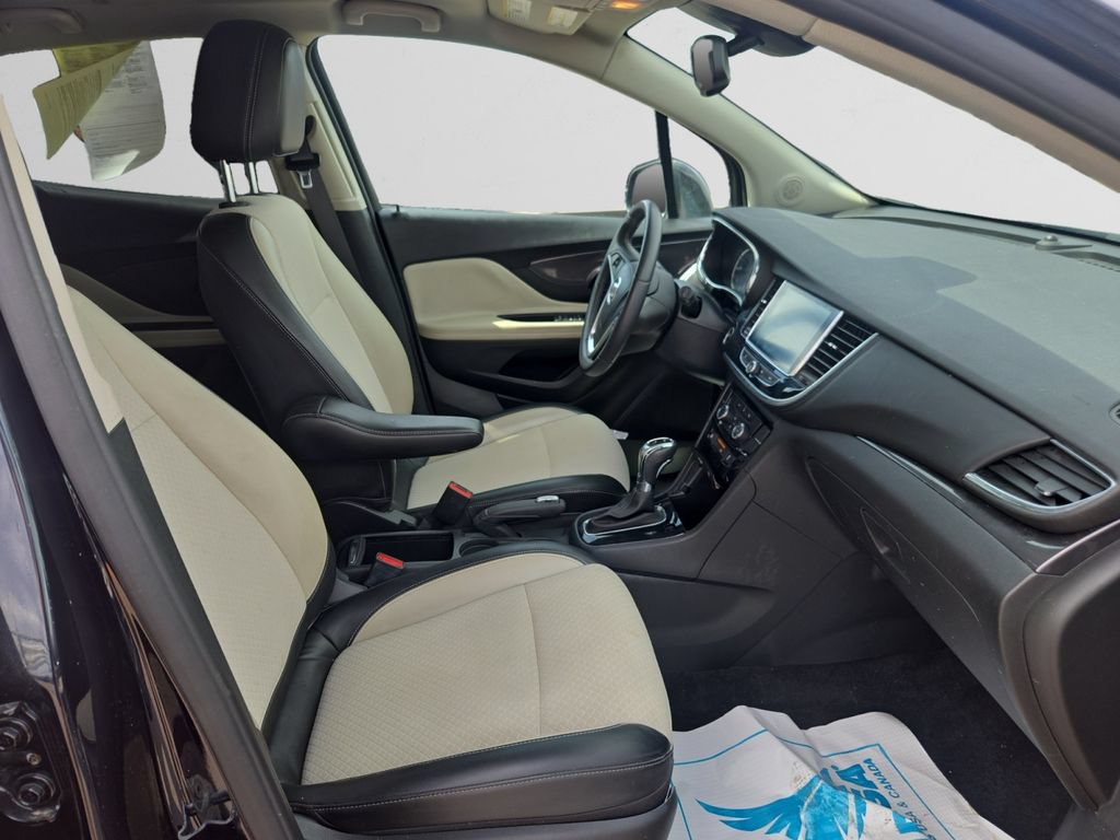 Used 2021 Buick Encore Preferred w/ Safety Package AWD/4WD image 16