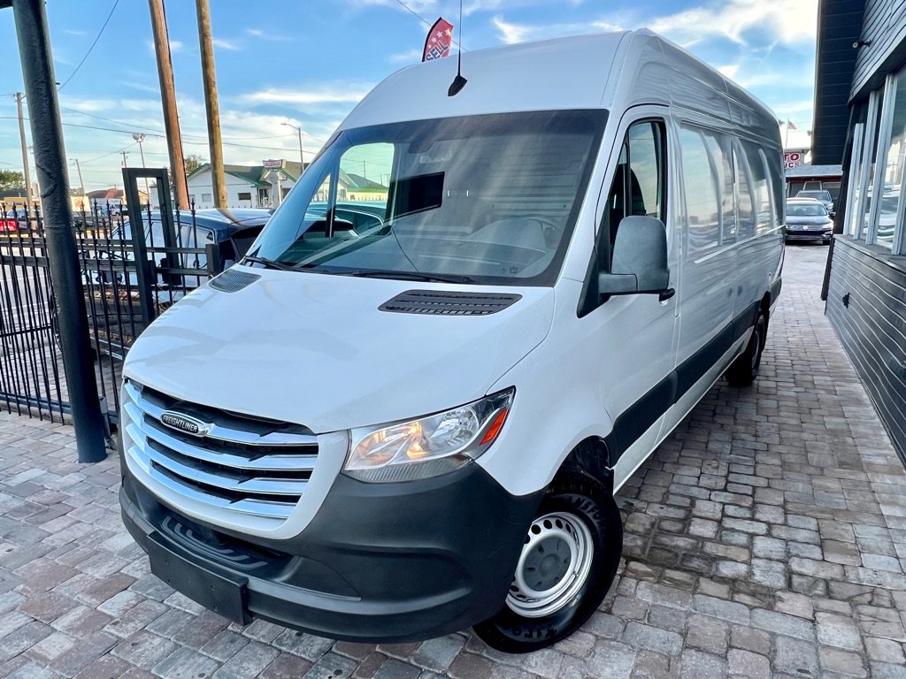 Used 2019 Freightliner Sprinter 2500 image 24