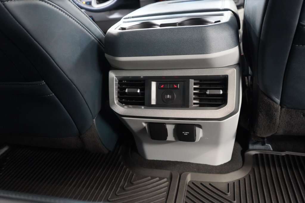 Certified 2024 Ford F450 Limited AWD/4WD image 33