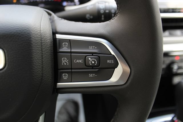 Used 2024 Jeep Compass Limited w/ Elite Group image 15