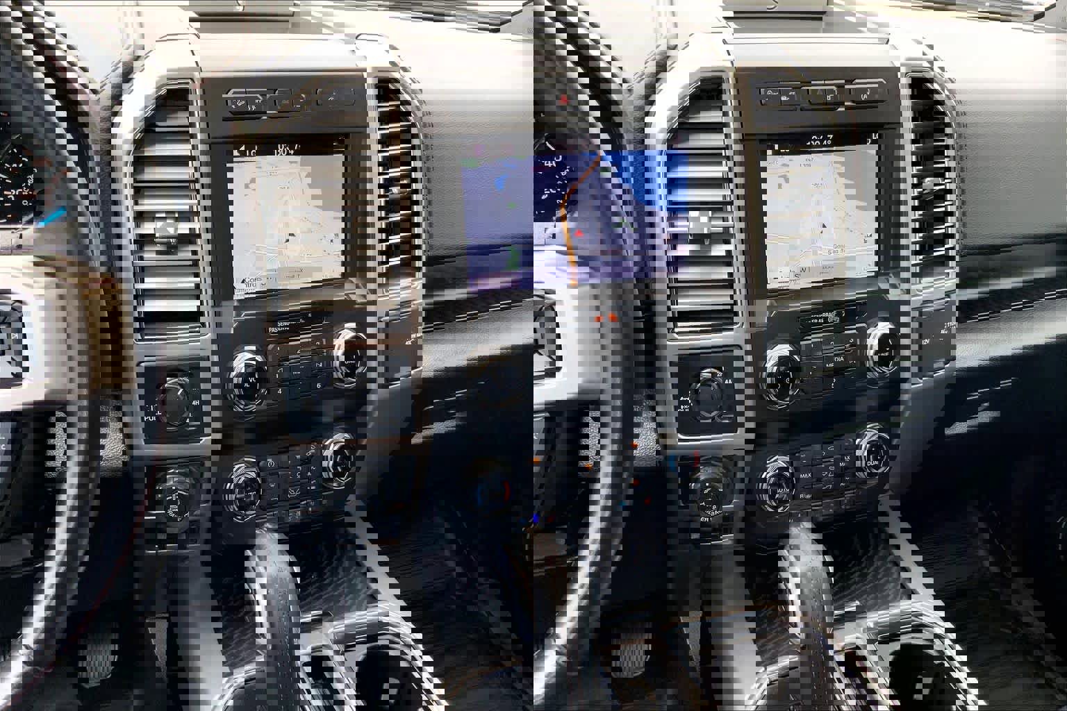 Used 2019 Ford F150 Platinum w/ Equipment Group 701A Luxury image 7