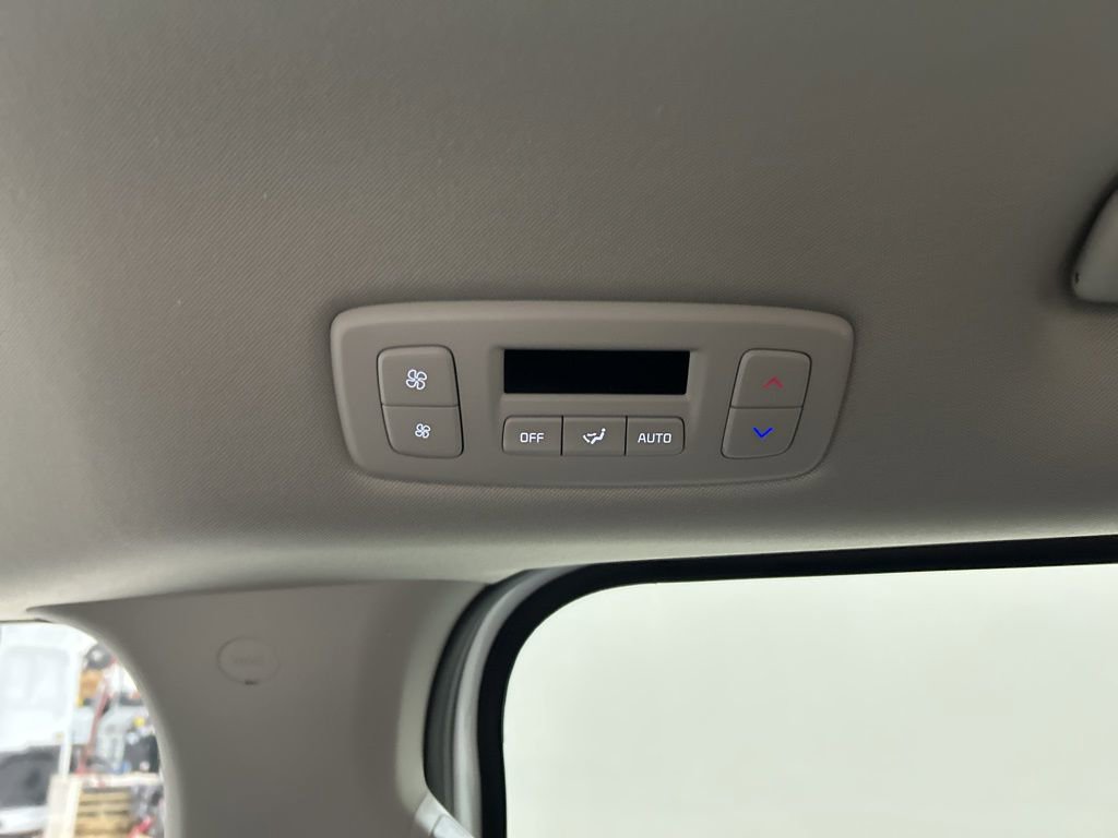 New 2026 Kia Carnival image 25