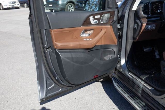 New 2026 Mercedes-Benz GLS 450 4MATIC image 13