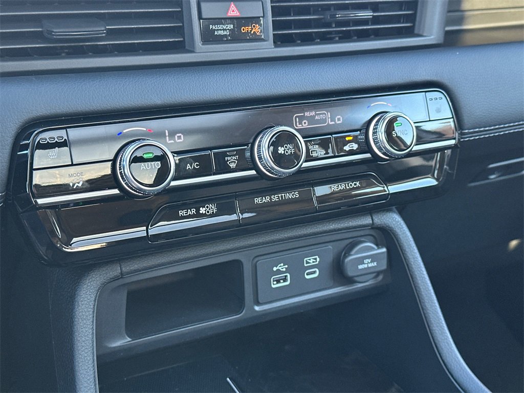 New 2025 Honda Pilot Touring image 29