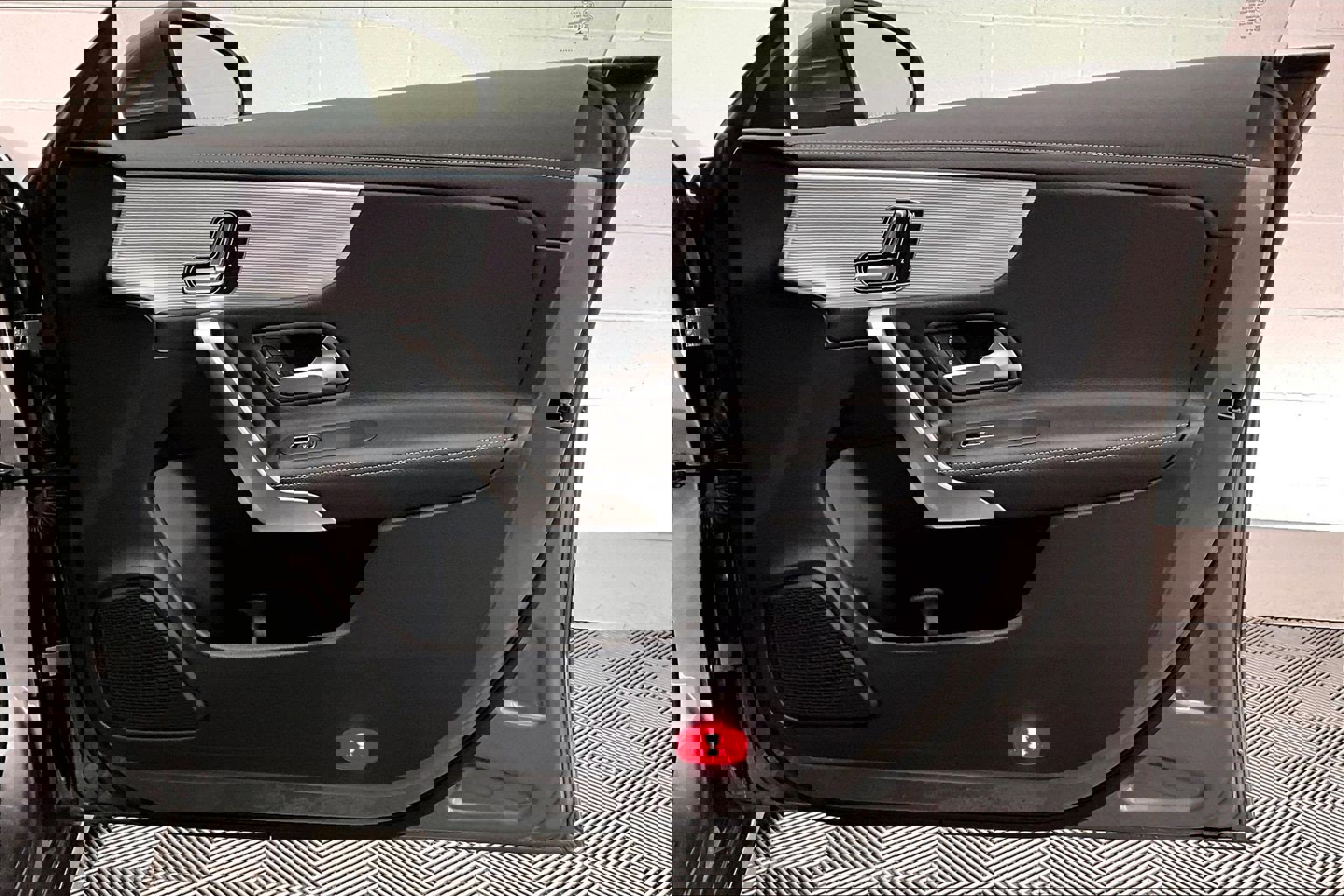 Used 2022 Mercedes-Benz CLA 250 image 25