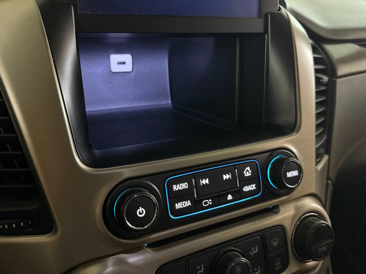 Used 2018 GMC Yukon XL Denali w/ Denali Ultimate Package AWD/4WD image 82