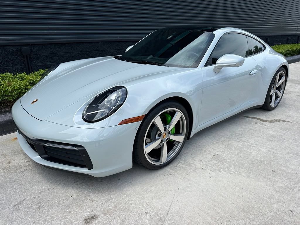 Certified 2024 Porsche 911 Carrera 4 AWD/4WD image 7