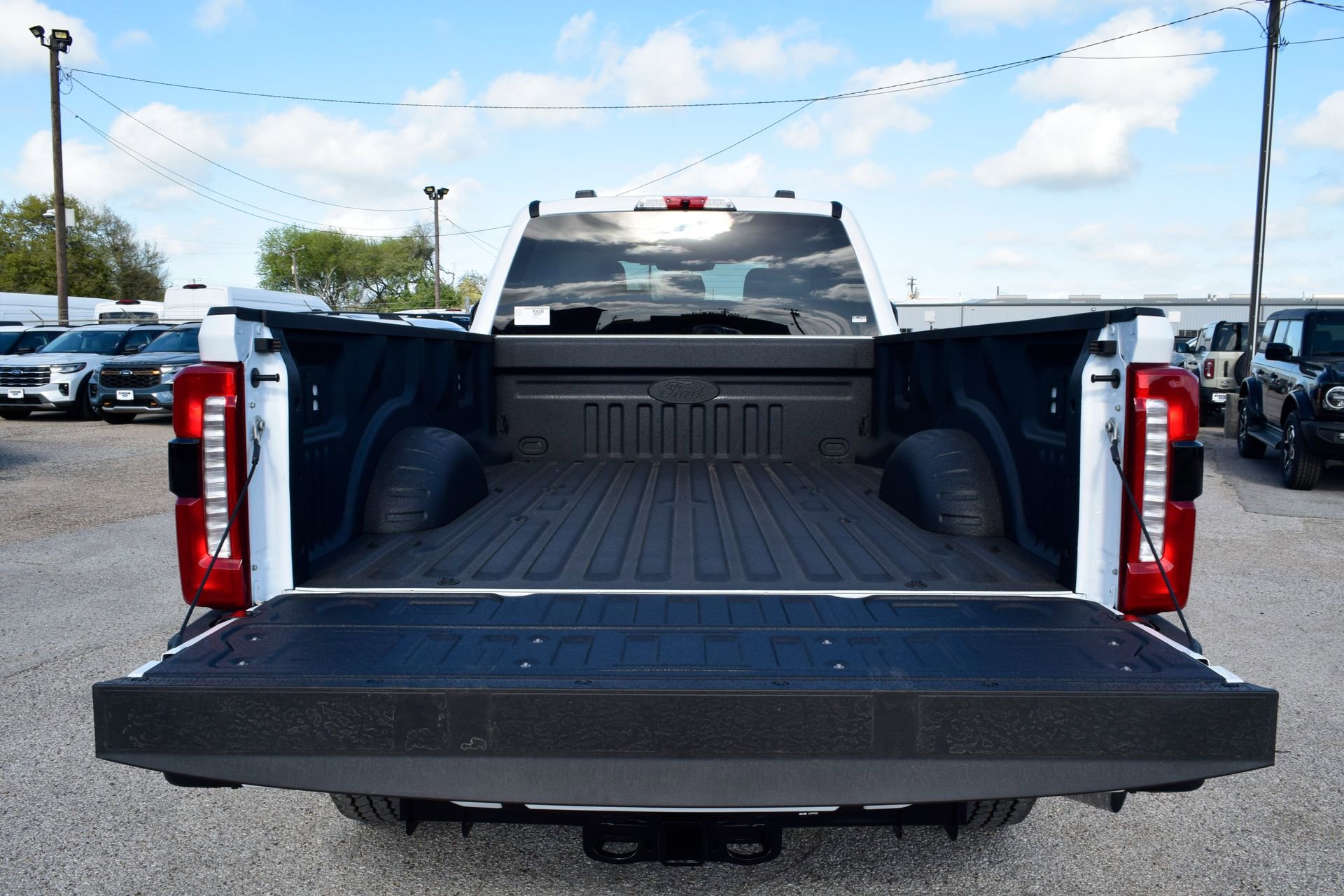 New 2026 Ford F350 XLT w/ XLT Premium Package image 21