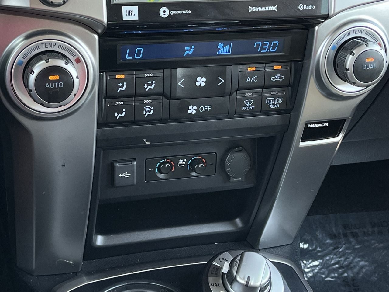 Used 2023 Toyota 4Runner Limited AWD/4WD image 18