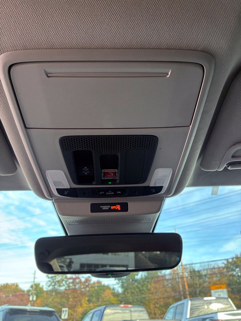 Used 2025 Honda Accord Touring image 39