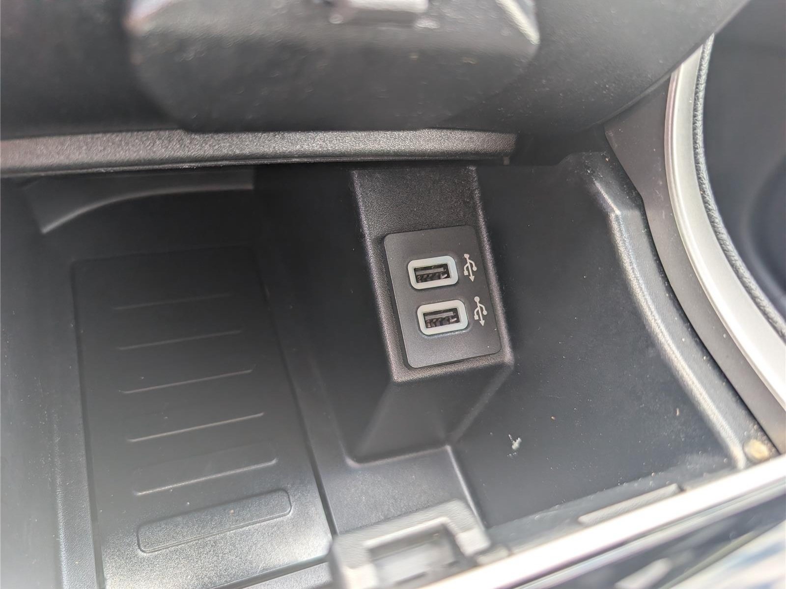 Used 2019 Ford Edge SEL w/ Equipment Group 201A AWD/4WD image 25
