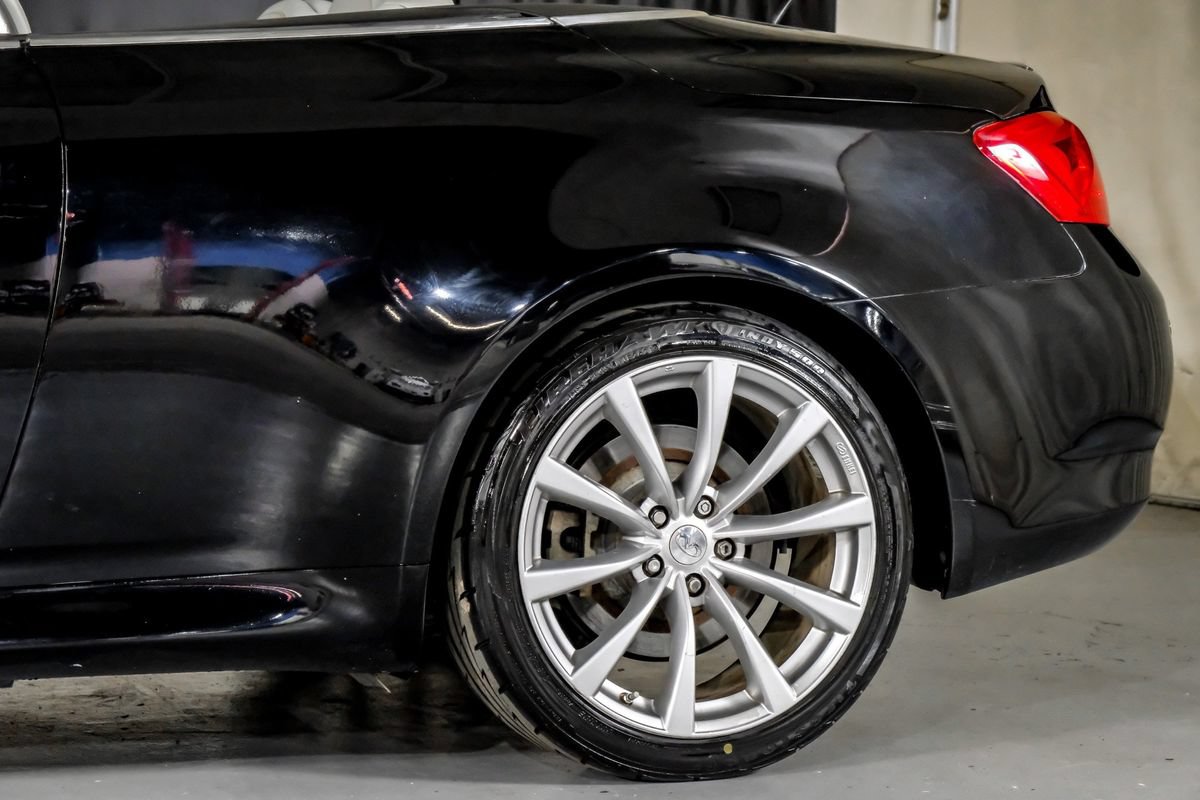Used 2010 INFINITI G37 Convertible w/ Premium Pkg RWD image 13