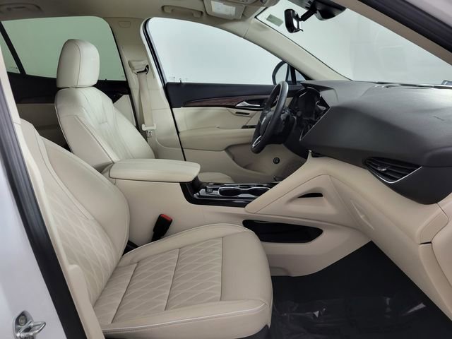 Used 2023 Buick Envision Avenir image 18