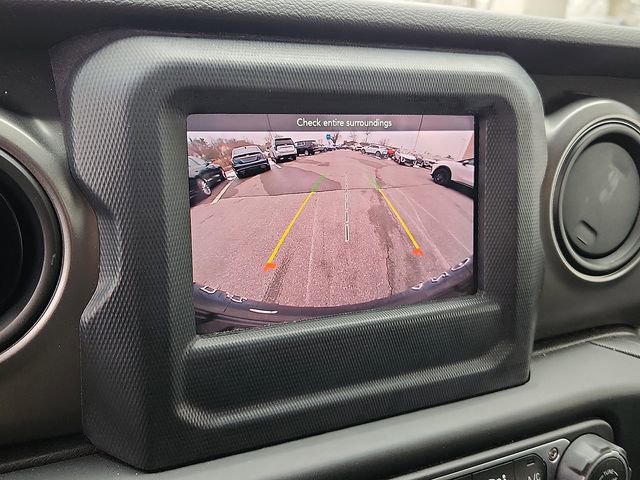 Used 2023 Jeep Wrangler Unlimited AWD/4WD image 17
