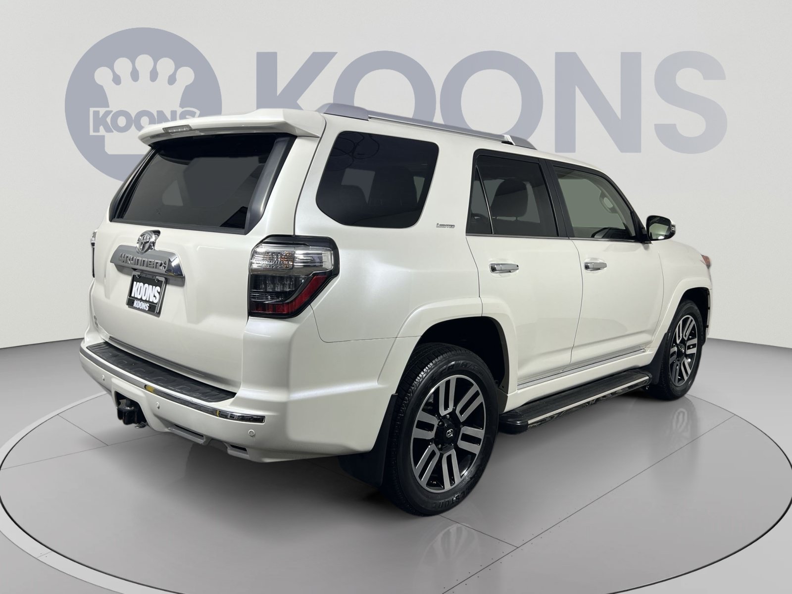 Used 2023 Toyota 4Runner Limited AWD/4WD image 7