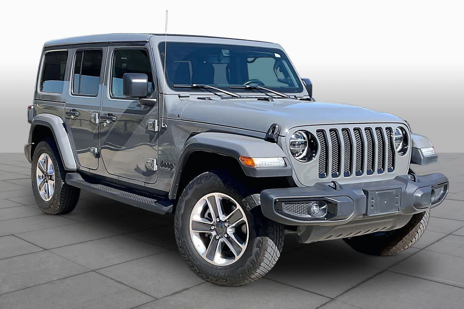 Used 2020 Jeep Wrangler Unlimited Sahara AWD/4WD image 3