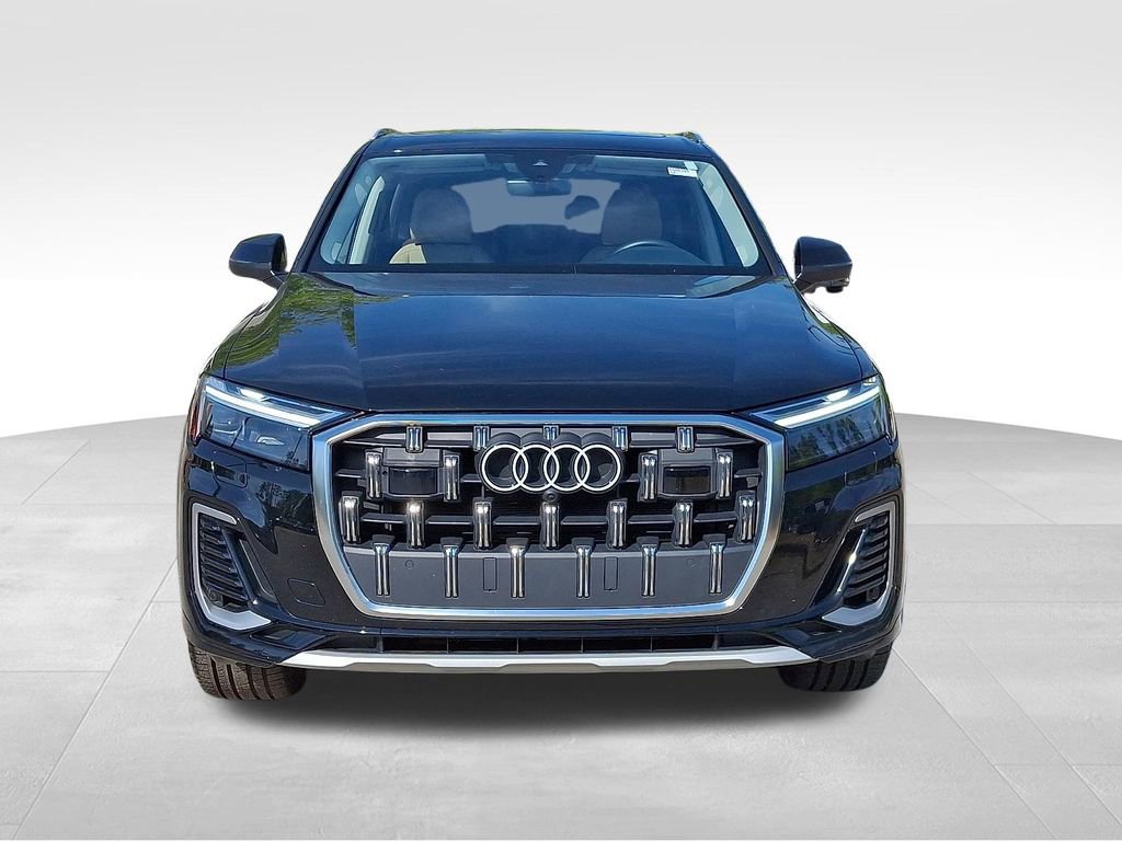 Used 2025 Audi Q7 2.0T Premium Plus AWD/4WD image 2