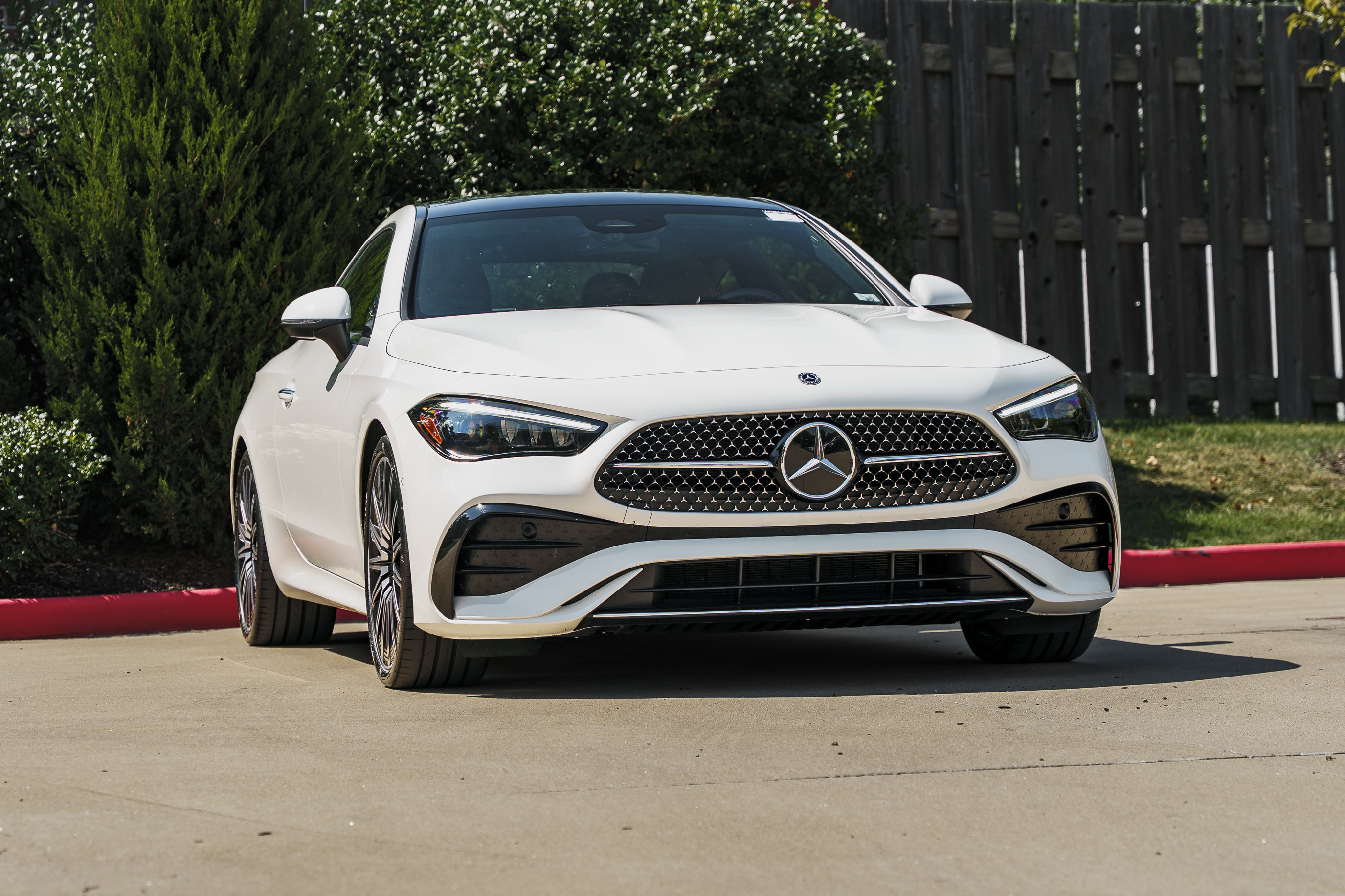 Used 2024 Mercedes-Benz CLE 300 4MATIC Coupe image 1
