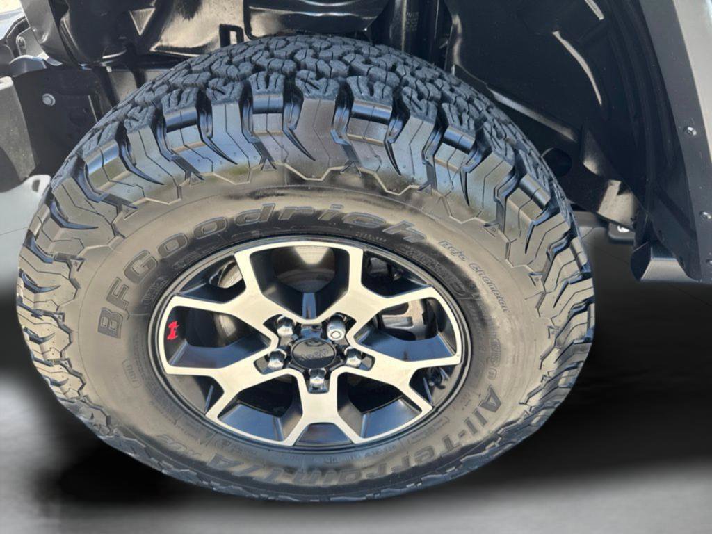 Used 2019 Jeep Wrangler Unlimited Rubicon AWD/4WD image 34