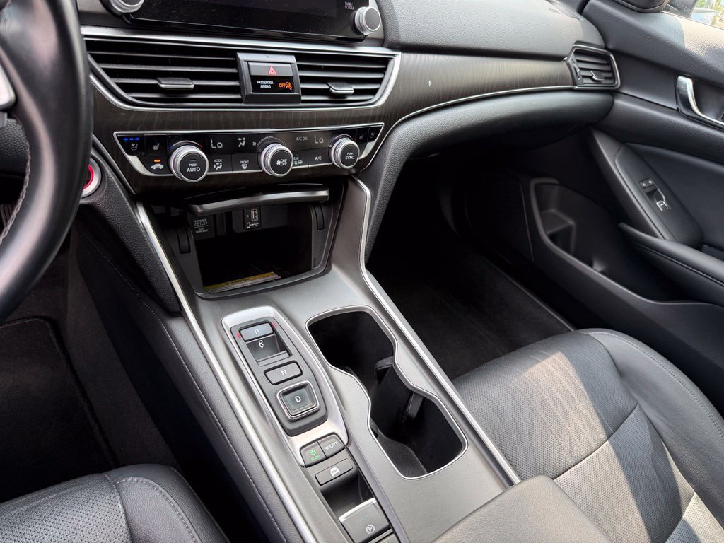 Used 2020 Honda Accord Touring image 22
