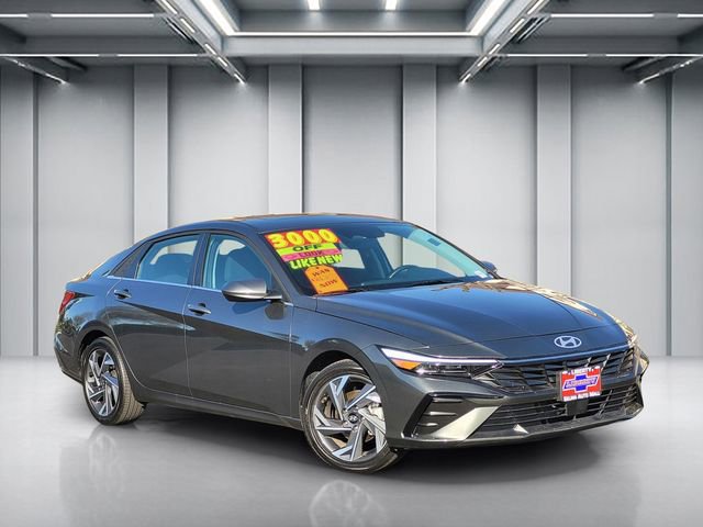 Used 2025 Hyundai Elantra SEL