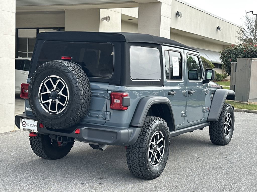 Used 2024 Jeep Wrangler Unlimited Rubicon w/ Safety Group image 7