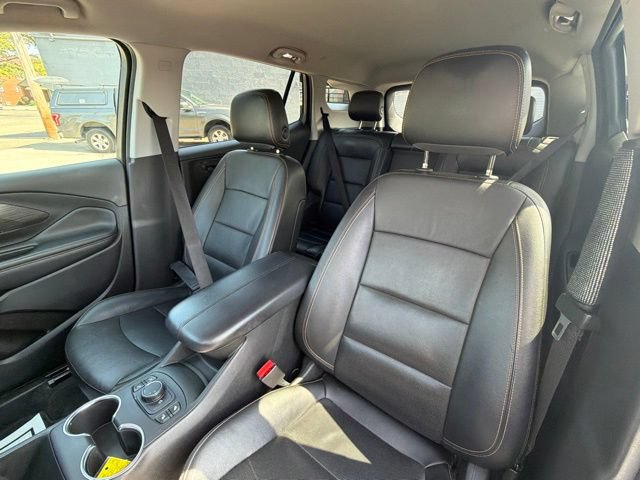 Used 2018 GMC Terrain SLT w/ Preferred Package FWD image 17