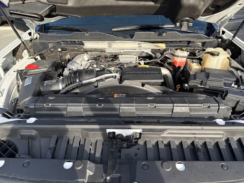 Used 2020 Chevrolet Silverado 3500 LTZ w/ LTZ Plus Package image 28