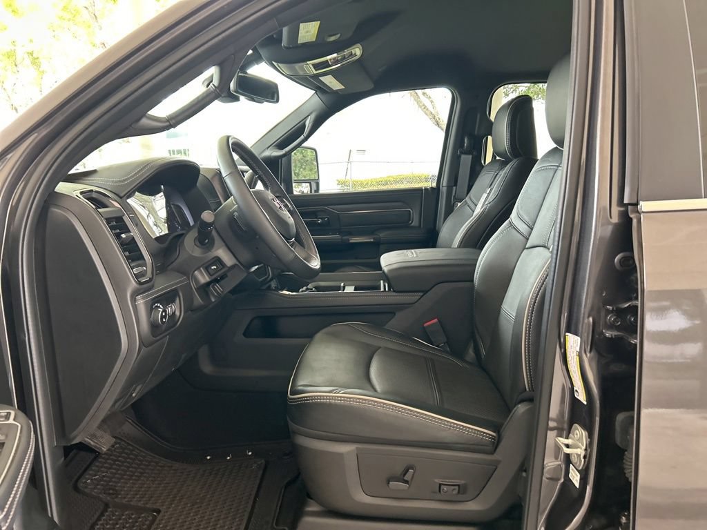 Used 2023 RAM 2500 Limited AWD/4WD image 6