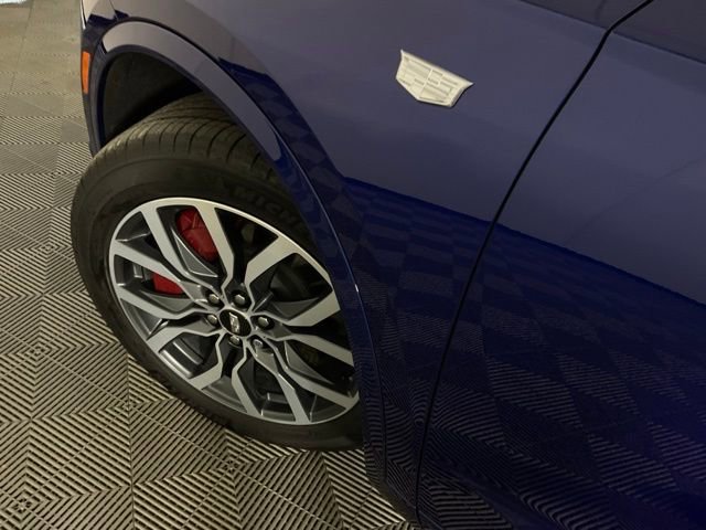 Used 2024 Cadillac XT6 Sport w/ Platinum Package image 35