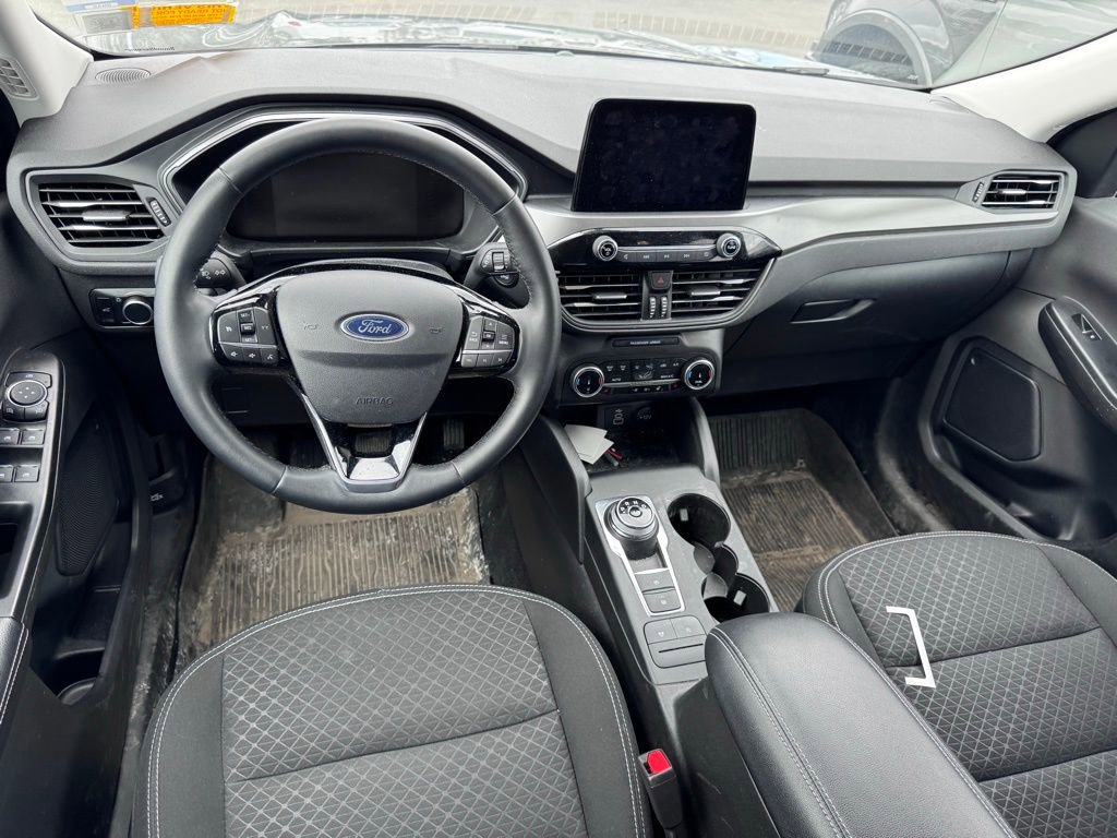 Used 2024 Ford Escape Active AWD/4WD image 8