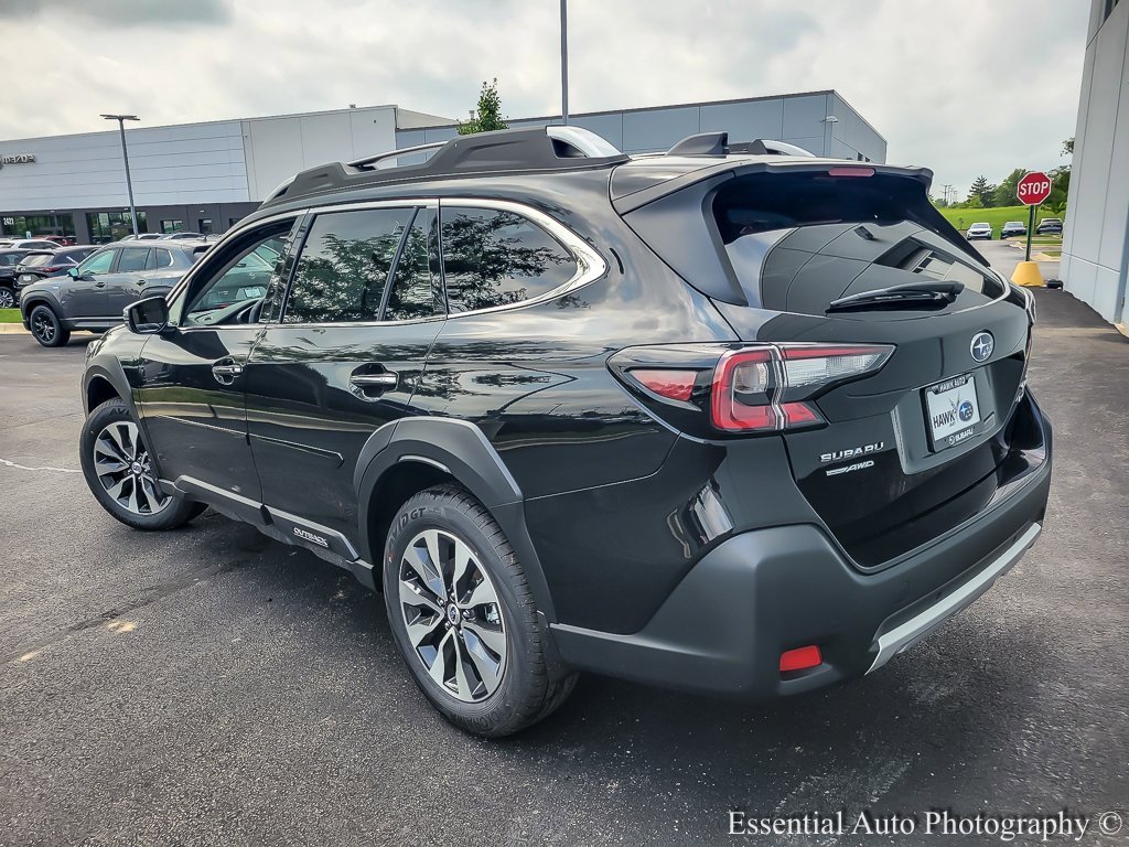 New 2025 Subaru Outback Touring XT image 7