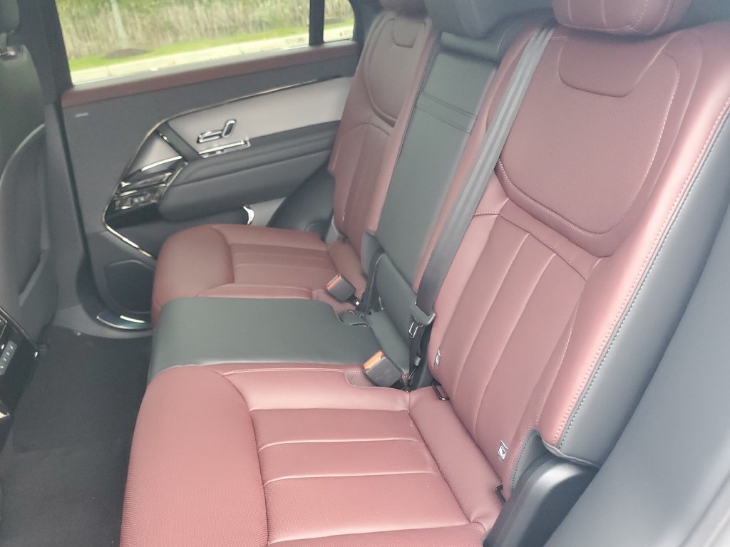 New 2027 Land Rover Range Rover Sport Dynamic SE AWD/4WD image 31