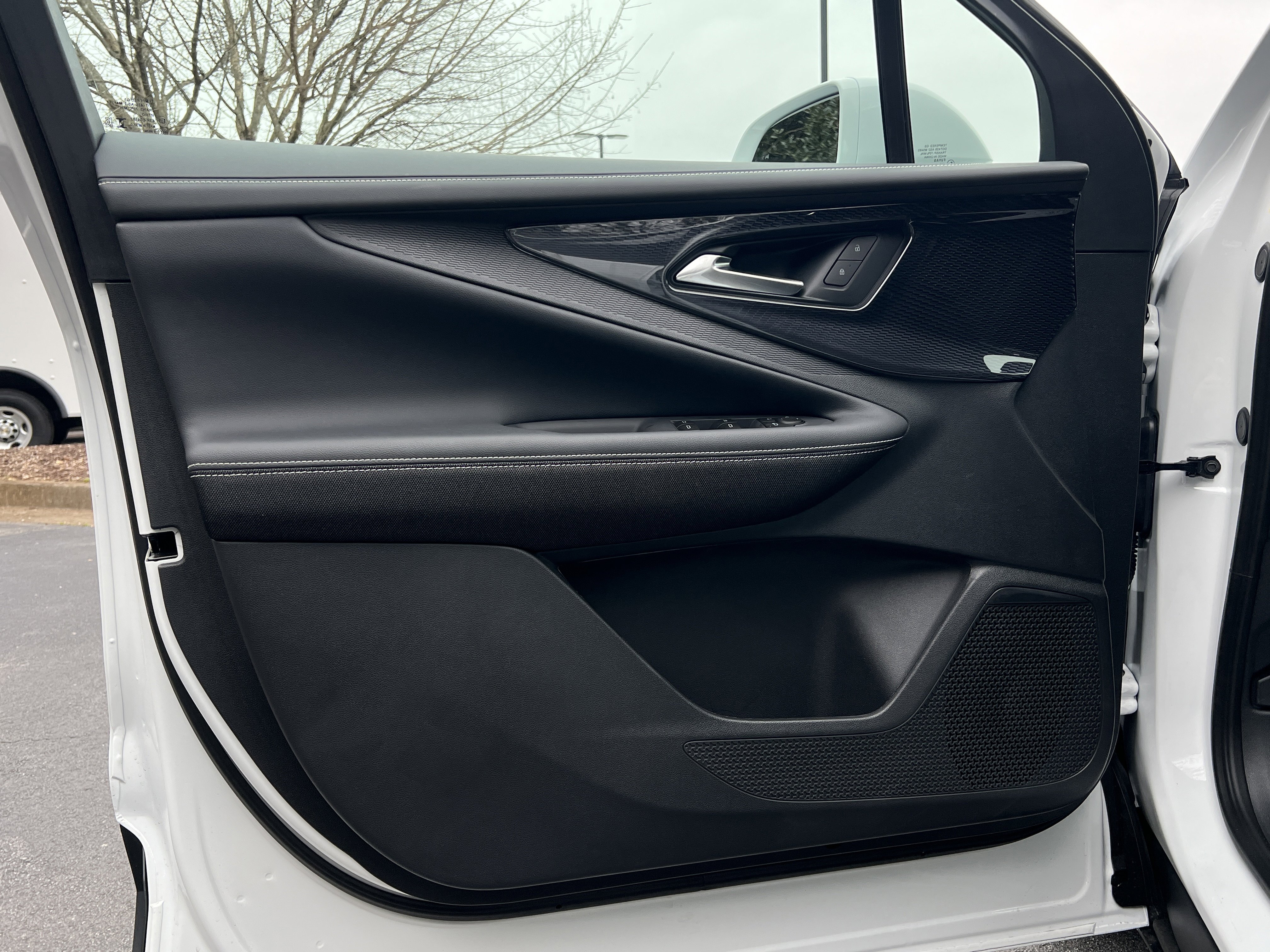 New 2026 Chevrolet Blazer EV LT image 15